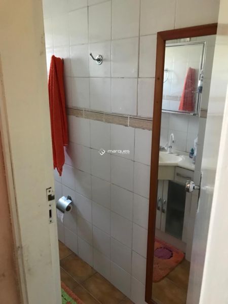 Casa com 2 quartos, 3 banheiros e 227m² à venda no bairro Fragata, Pelotas