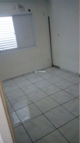 Apartamento com 2 quartos, 1 banheiro e 52m² à venda no bairro Fragata, Pelotas