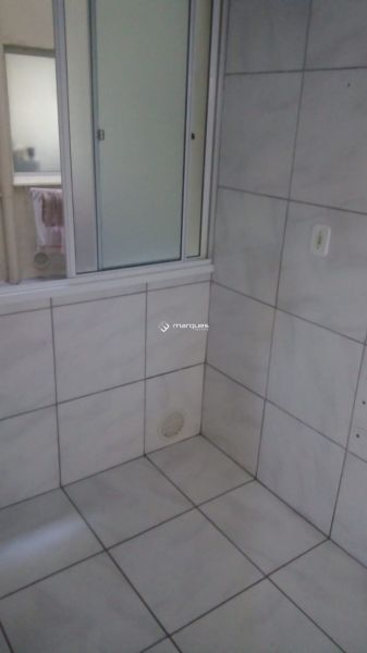 Apartamento com 2 quartos, 1 banheiro e 52m² à venda no bairro Fragata, Pelotas