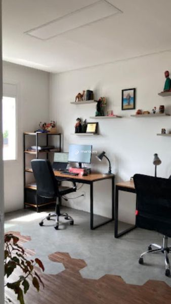 Apartamento com 2 quartos, 2 banheiros e 90m² à venda no bairro Centro, Pelotas