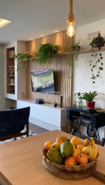 Apartamento com 2 quartos, 2 banheiros e 90m² à venda no bairro Centro, Pelotas