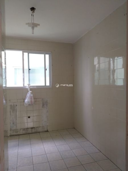 Apartamento com 2 quartos, 1 banheiro e 60m² à venda no bairro Três Vendas, Pelotas