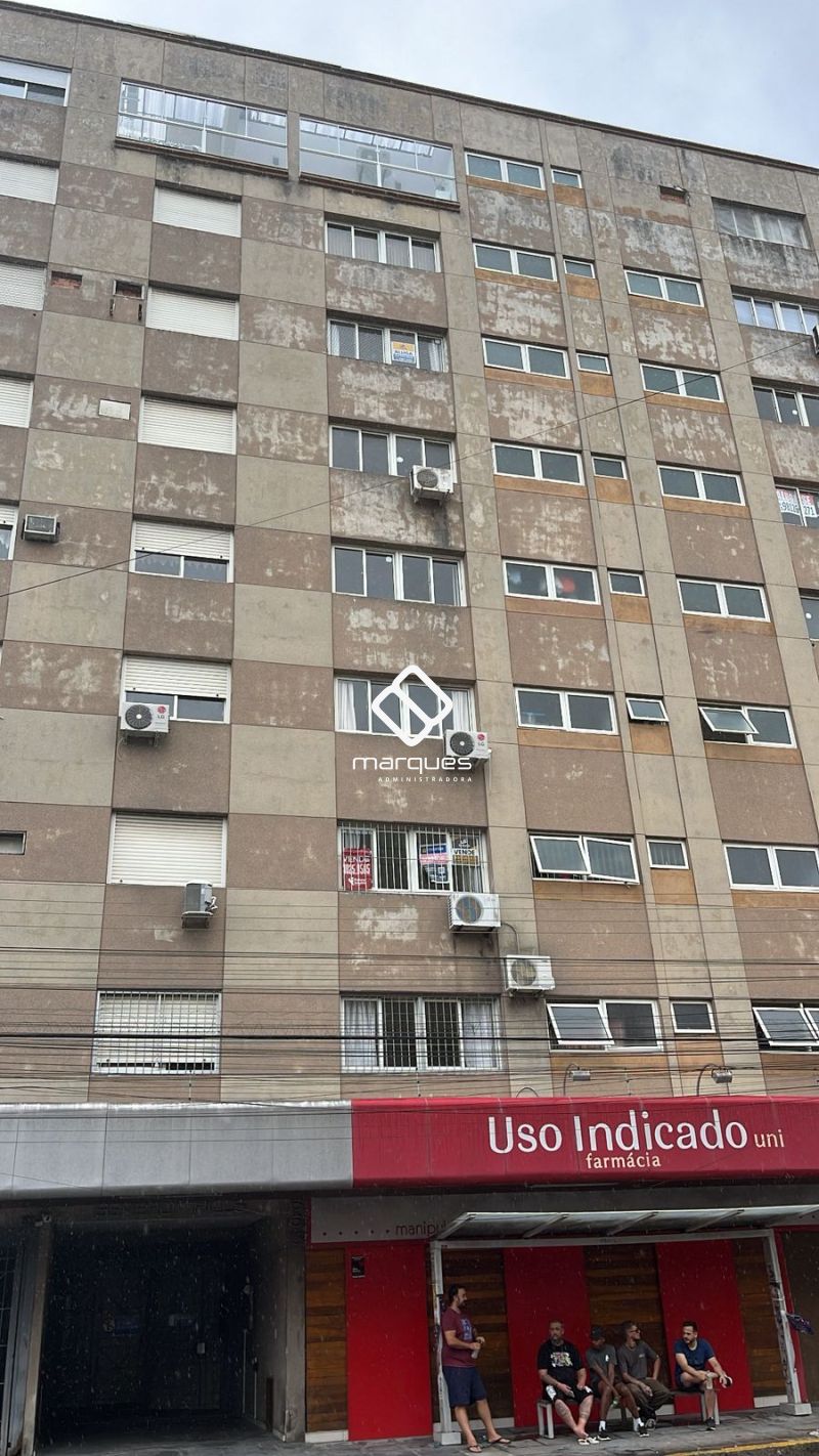 Apartamento com 1 quarto, 1 banheiro e 74m² para alugar no bairro Centro, Pelotas