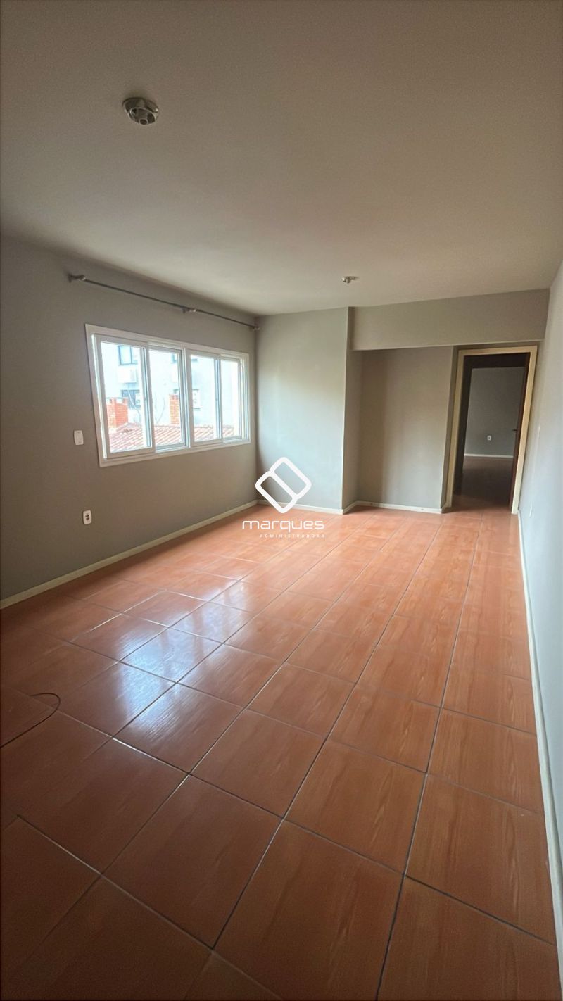 Apartamento com 1 quarto, 1 banheiro e 74m² para alugar no bairro Centro, Pelotas