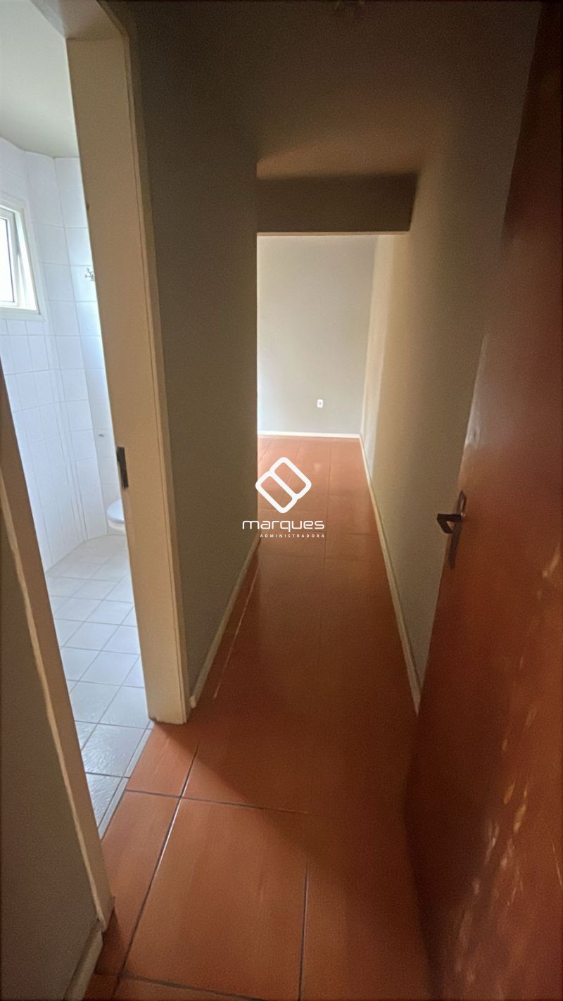 Apartamento com 1 quarto, 1 banheiro e 74m² para alugar no bairro Centro, Pelotas