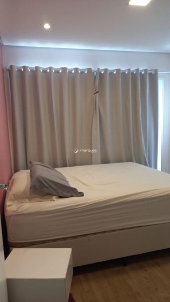 Sobrado com 3 quartos, 3 banheiros e 113m² à venda no bairro Laranjal, Pelotas