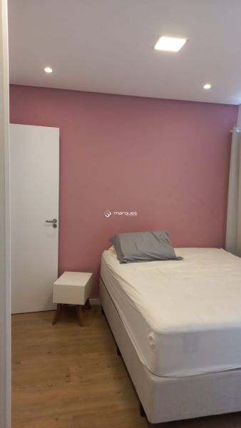 Sobrado com 3 quartos, 3 banheiros e 113m² à venda no bairro Laranjal, Pelotas