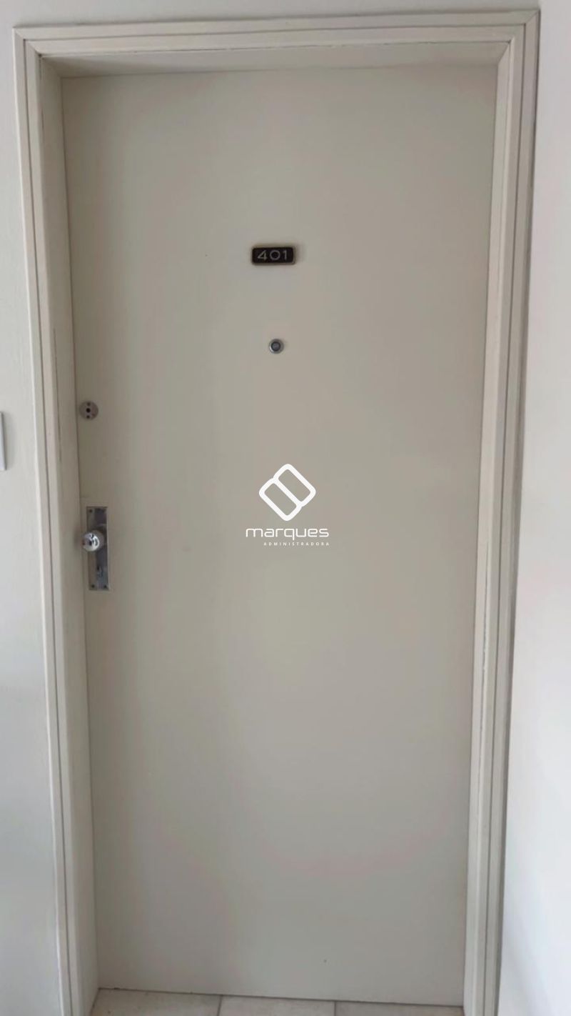 Apartamento com 2 quartos, 1 banheiro e 74m² para alugar no bairro Centro, Pelotas