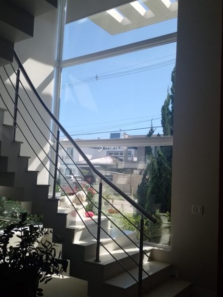 Casa com 3 quartos, 4 banheiros e 336m² à venda no bairro São Gonçalo, Pelotas
