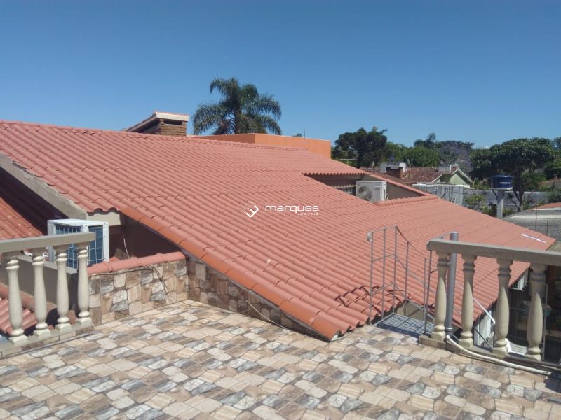 Casa com 3 quartos, 3 banheiros e 284m² à venda no bairro Balneário Santo Antônio, Pelotas