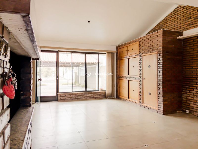 Casa com 3 quartos, 3 banheiros e 284m² à venda no bairro Balneário Santo Antônio, Pelotas