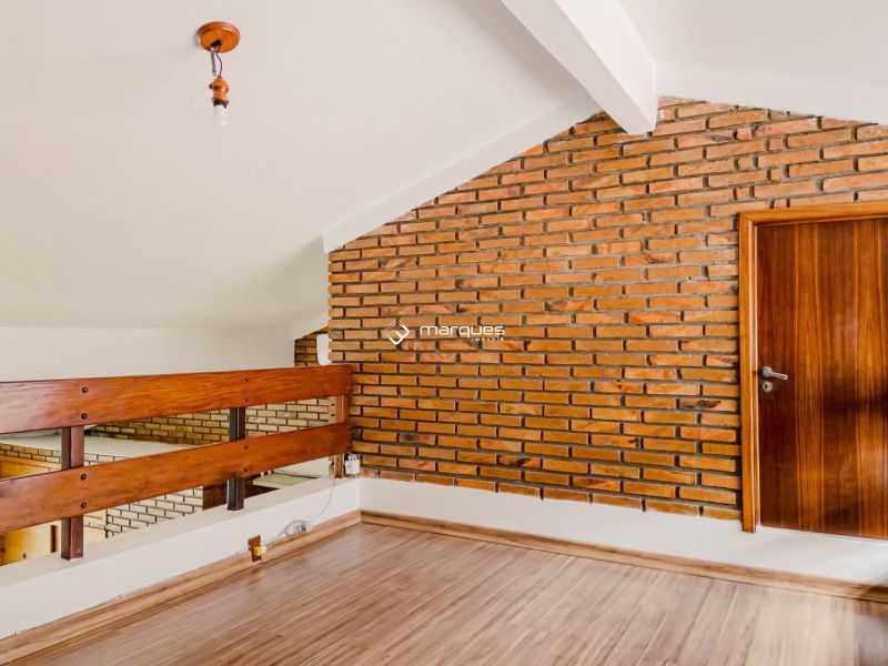 Casa com 3 quartos, 3 banheiros e 284m² à venda no bairro Balneário Santo Antônio, Pelotas