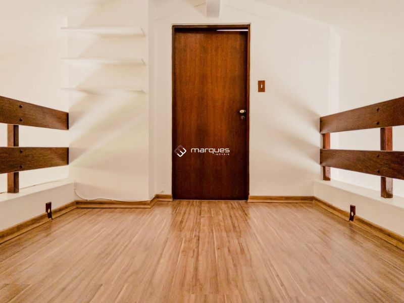 Casa com 3 quartos, 3 banheiros e 284m² à venda no bairro Balneário Santo Antônio, Pelotas