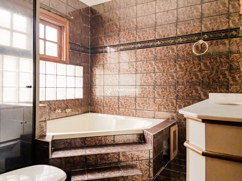 Casa com 3 quartos, 3 banheiros e 284m² à venda no bairro Balneário Santo Antônio, Pelotas