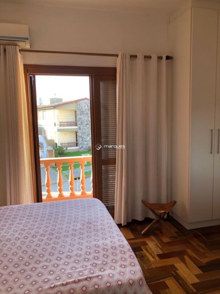 Apartamento com 3 quartos, 2 banheiros e 88m² à venda no bairro Três Vendas, Pelotas