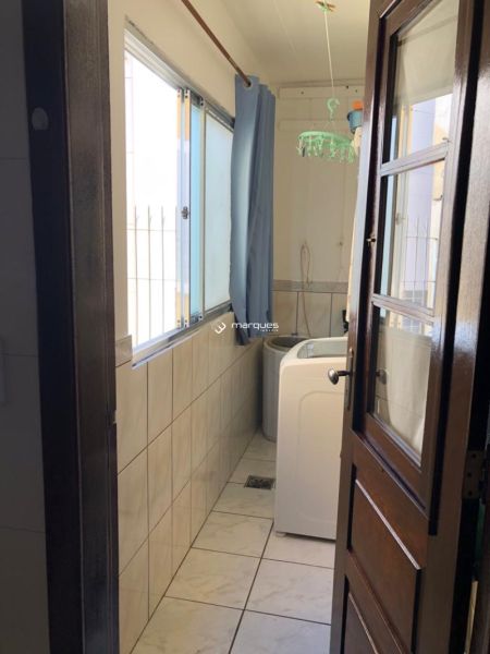Apartamento com 3 quartos, 2 banheiros e 88m² à venda no bairro Três Vendas, Pelotas