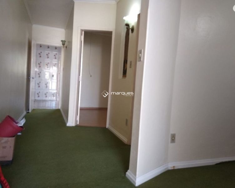 Casa com 2 quartos, 2 banheiros e 108m² à venda no bairro Fragata, Pelotas