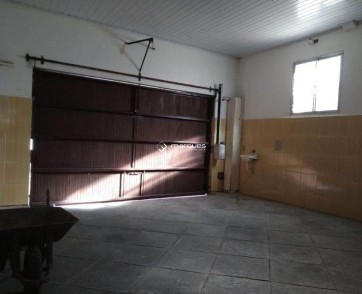 Casa com 2 quartos, 2 banheiros e 108m² à venda no bairro Fragata, Pelotas