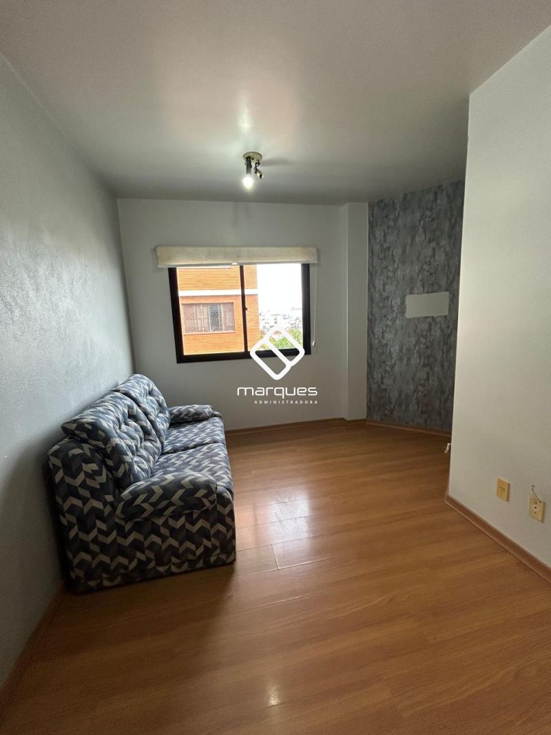 Apartamento com 1 quarto, 1 banheiro e 54m² para alugar no bairro Centro, Pelotas