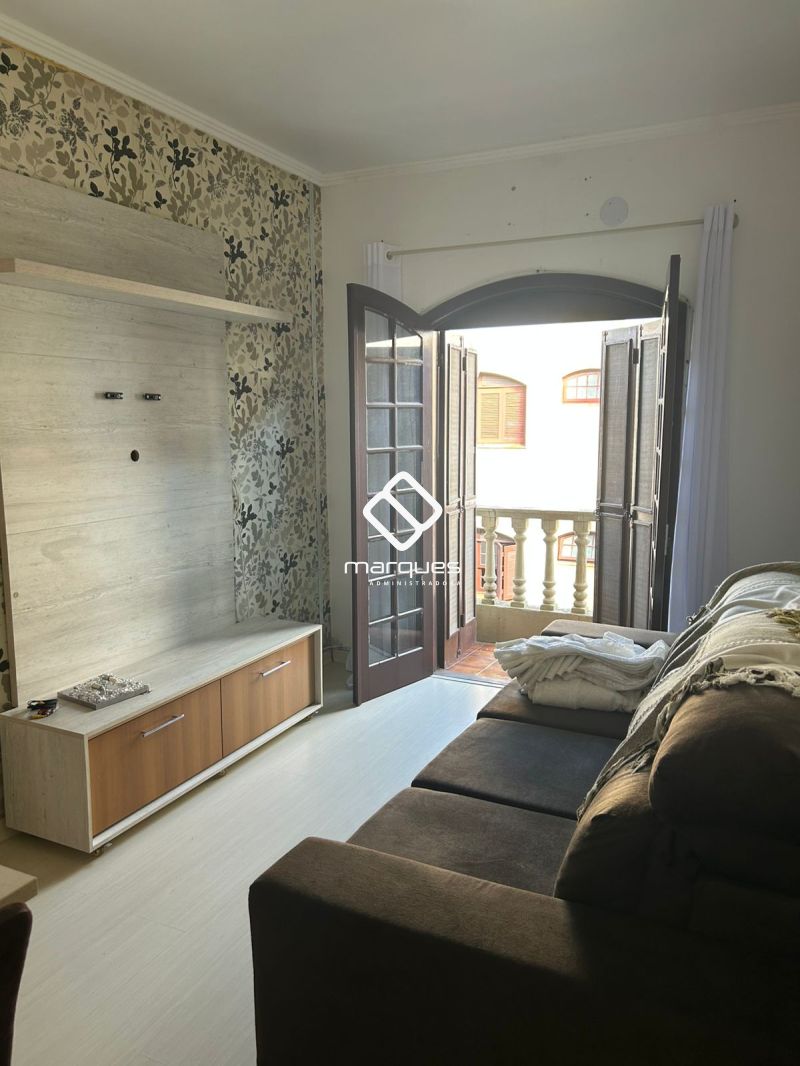 Apartamento com 1 quarto, 1 banheiro e 58m² para alugar no bairro Centro, Pelotas