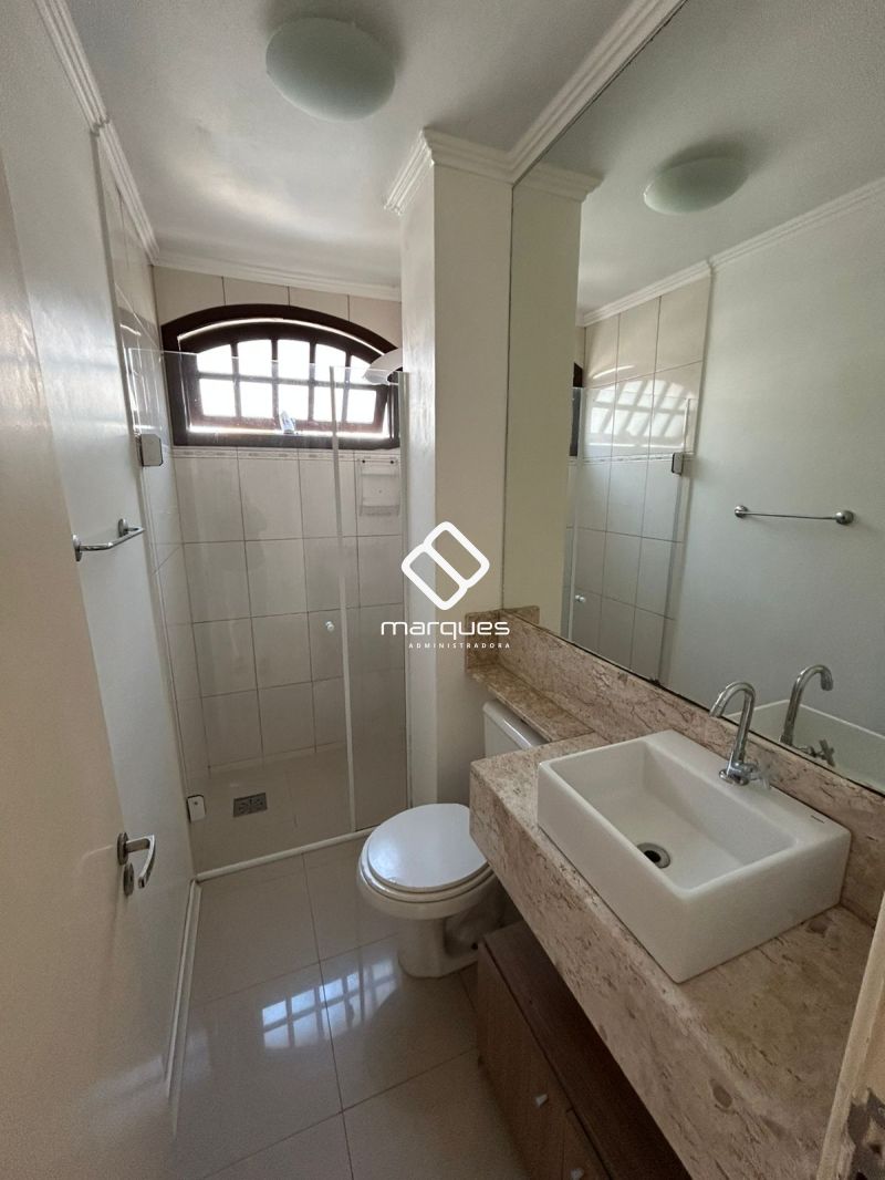 Apartamento com 1 quarto, 1 banheiro e 58m² para alugar no bairro Centro, Pelotas