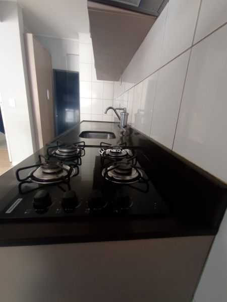 Apartamento com 3 quartos, 1 banheiro e 64m² à venda no bairro Areal, Pelotas