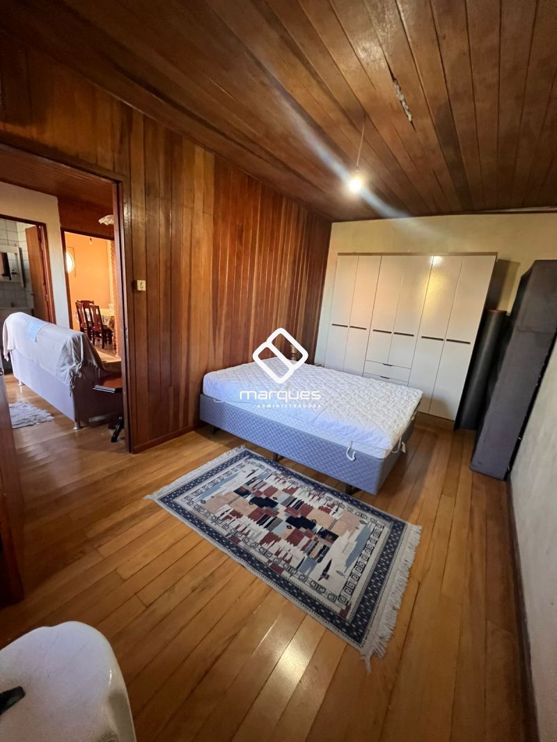 Casa/Fundos com 1 quarto e 1 banheiro para alugar no bairro Areal, Pelotas