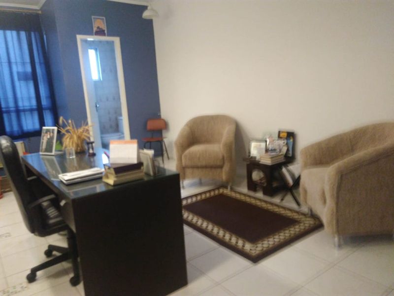 Sala com 1 banheiro e 35m² à venda no bairro Centro, Pelotas