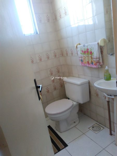 Sala com 1 banheiro e 35m² à venda no bairro Centro, Pelotas