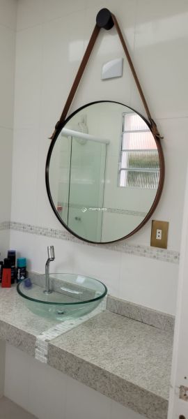 Casa com 2 quartos, 3 banheiros e 220m² à venda no bairro Laranjal, Pelotas