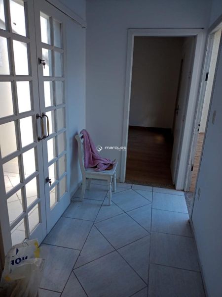 Casa com 2 quartos, 2 banheiros e 117m² à venda no bairro Centro, Pelotas