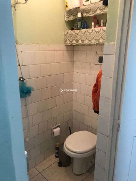 Casa com 3 quartos, 2 banheiros e 289m² à venda no bairro Centro, Pelotas