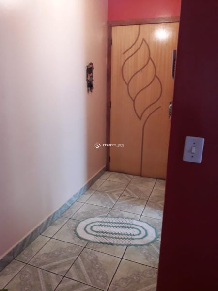 Apartamento com 3 quartos, 1 banheiro e 72m² à venda no bairro Fragata, Pelotas