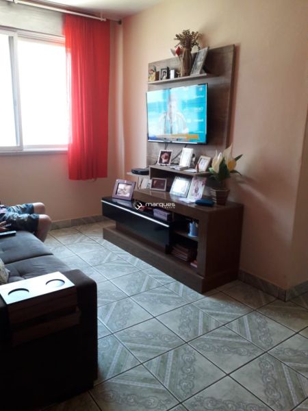 Apartamento com 3 quartos, 1 banheiro e 72m² à venda no bairro Fragata, Pelotas