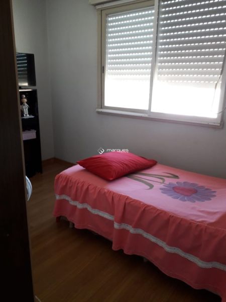 Apartamento com 3 quartos, 1 banheiro e 72m² à venda no bairro Fragata, Pelotas