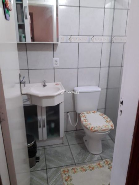 Apartamento com 3 quartos, 1 banheiro e 72m² à venda no bairro Fragata, Pelotas