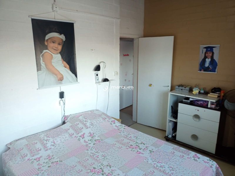 Apartamento com 3 quartos, 1 banheiro e 80m² à venda no bairro Areal, Pelotas