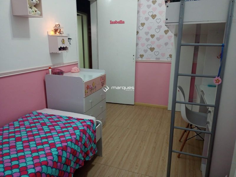 Apartamento com 3 quartos, 1 banheiro e 80m² à venda no bairro Areal, Pelotas