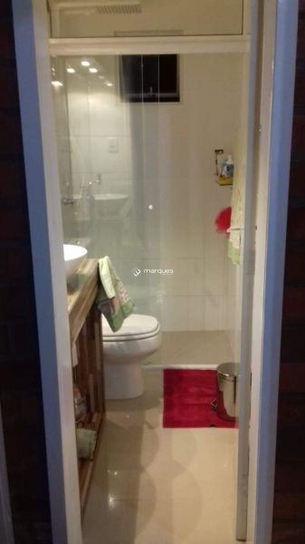 Apartamento com 3 quartos, 1 banheiro e 80m² à venda no bairro Areal, Pelotas