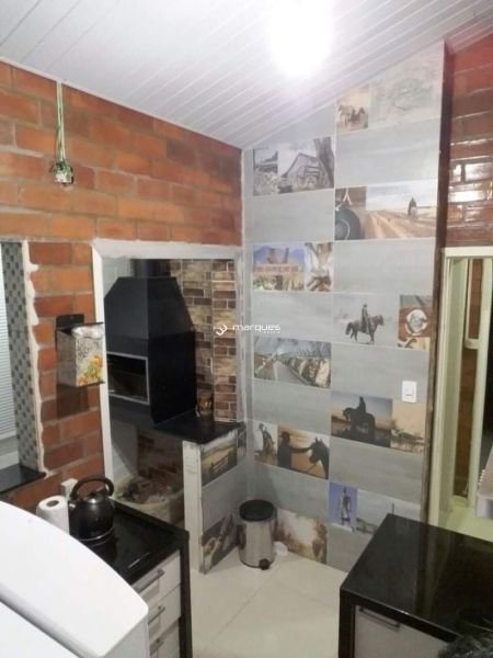 Apartamento com 3 quartos, 1 banheiro e 80m² à venda no bairro Areal, Pelotas