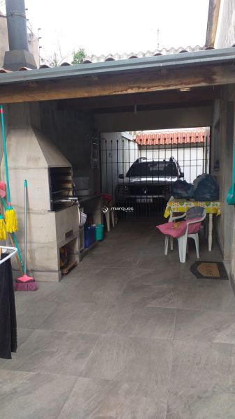 Casa com 5 quartos, 4 banheiros e 300m² à venda no bairro Areal, Pelotas