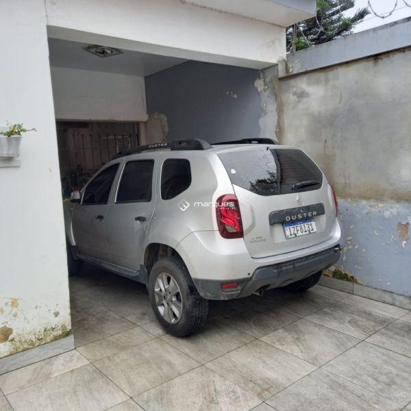 Casa com 5 quartos, 4 banheiros e 300m² à venda no bairro Areal, Pelotas