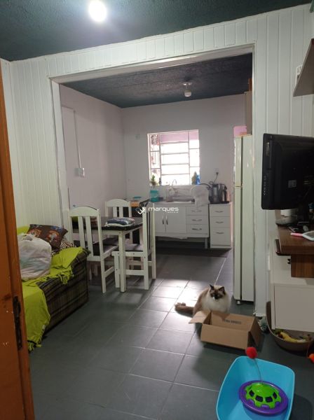 Casa com 2 quartos, 2 banheiros e 150m² à venda no bairro Areal, Pelotas