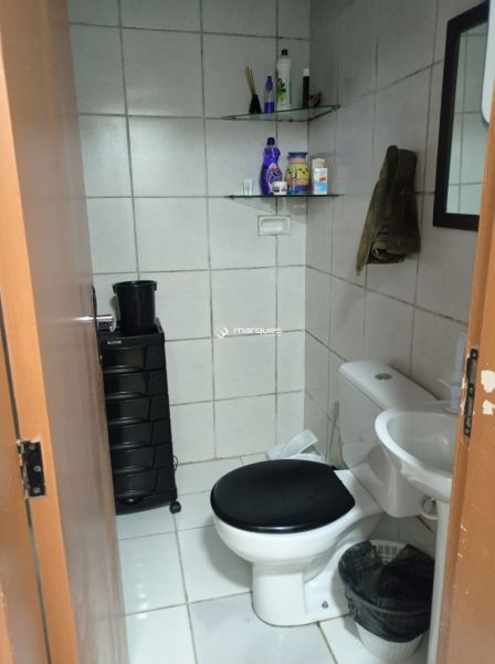 Casa com 2 quartos, 2 banheiros e 150m² à venda no bairro Areal, Pelotas
