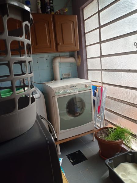 Casa com 2 quartos, 2 banheiros e 150m² à venda no bairro Areal, Pelotas