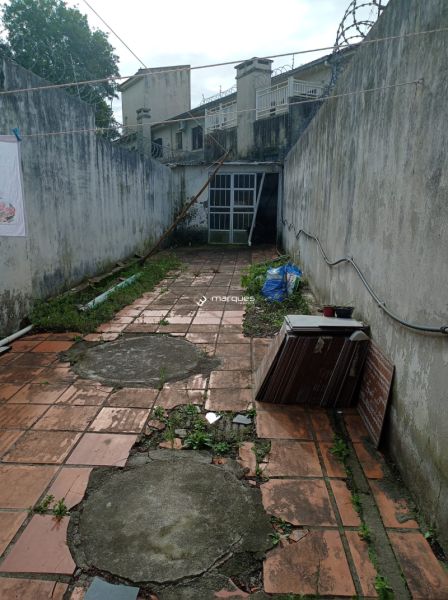 Casa com 2 quartos, 2 banheiros e 150m² à venda no bairro Areal, Pelotas