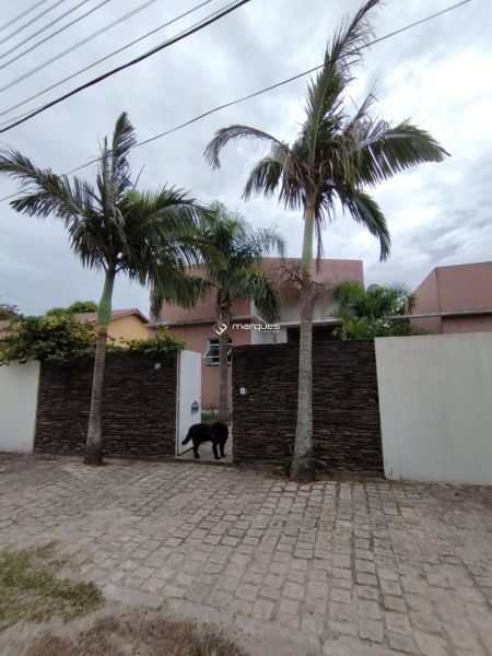 Casa com 3 quartos, 6 banheiros e 500m² à venda no bairro Marina Ilha Verde, Pelotas