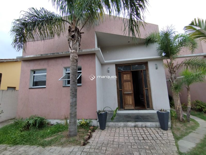 Casa com 3 quartos, 6 banheiros e 500m² à venda no bairro Marina Ilha Verde, Pelotas