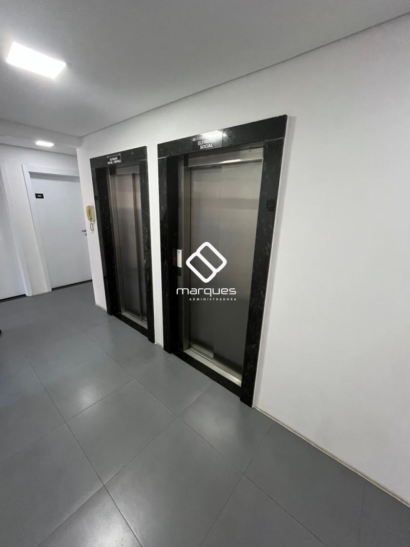 Apartamento com 1 quarto, 1 banheiro e 50m² para alugar no bairro Centro, Pelotas