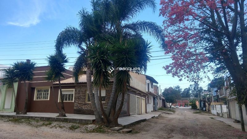 Sobrado com 2 quartos, 1 banheiro e 147m² à venda no bairro Areal, Pelotas